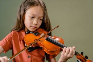 Initier les jeunes enfants à la musique : conseils pratiques